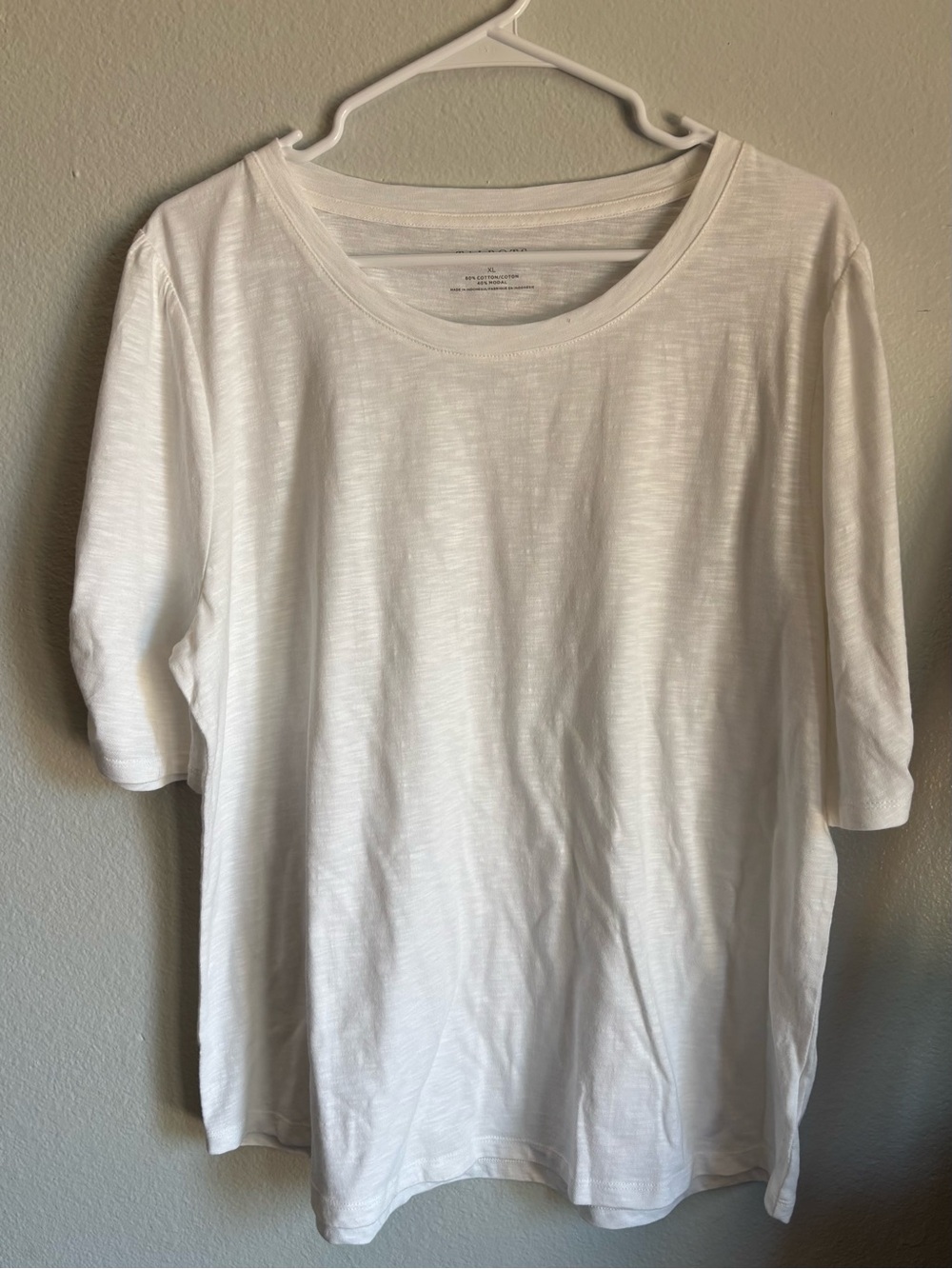 Talbots women’s size XL heathered White 1/2 sleeve scoop neck cotton modal Tee